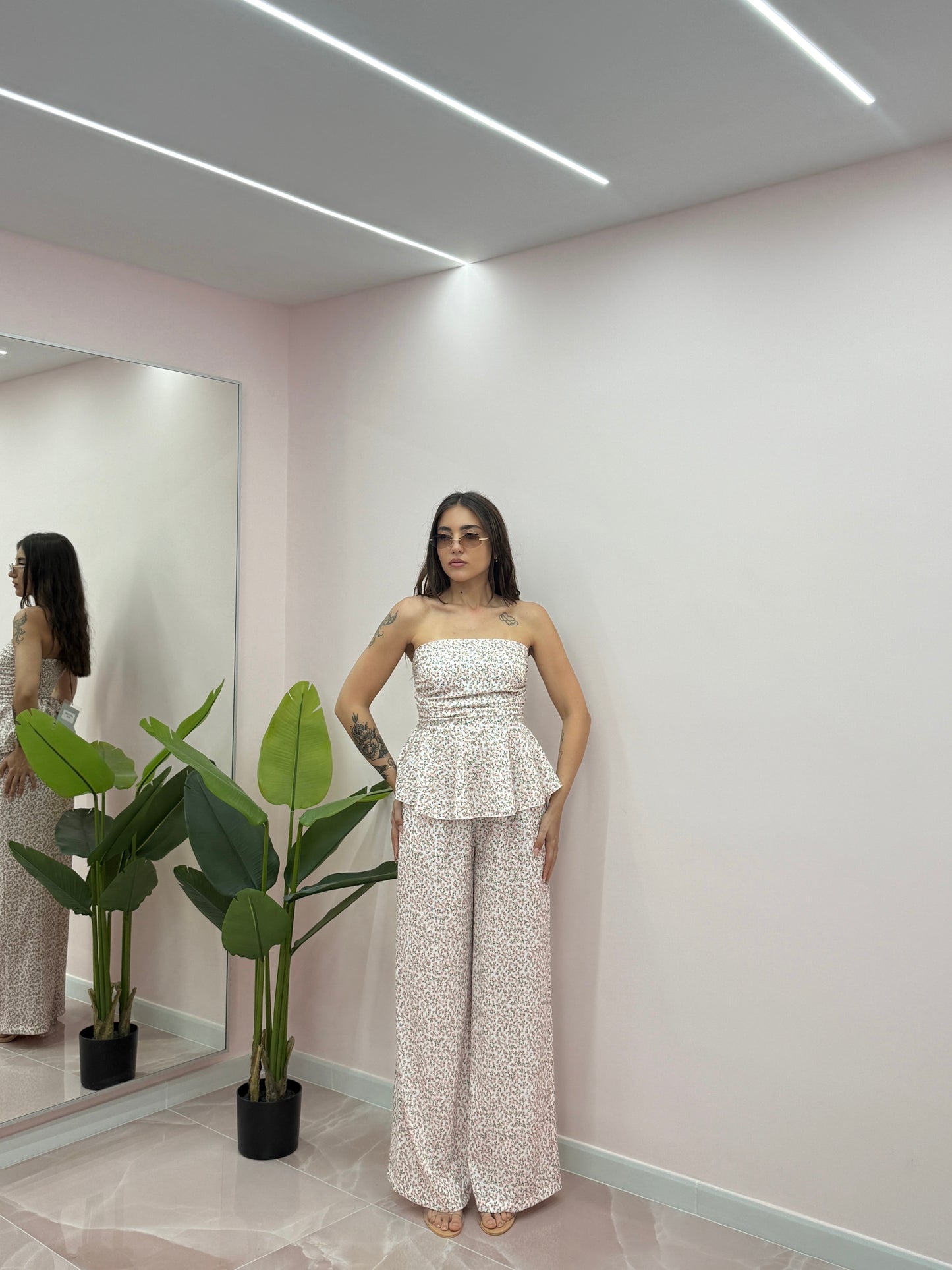 COORDINATO ESMERALDA FIORI BIANCO E ROSA