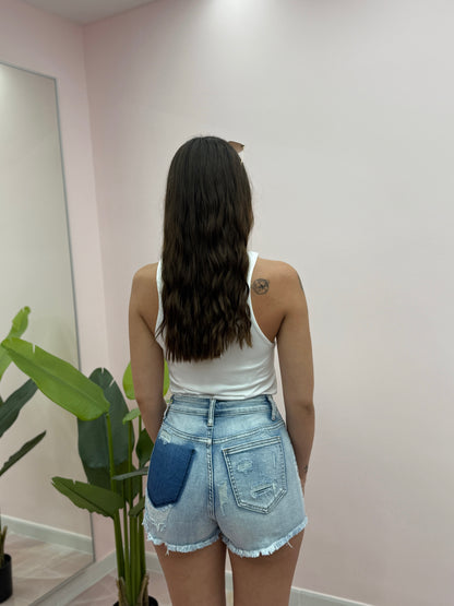 SHORTS RIPS