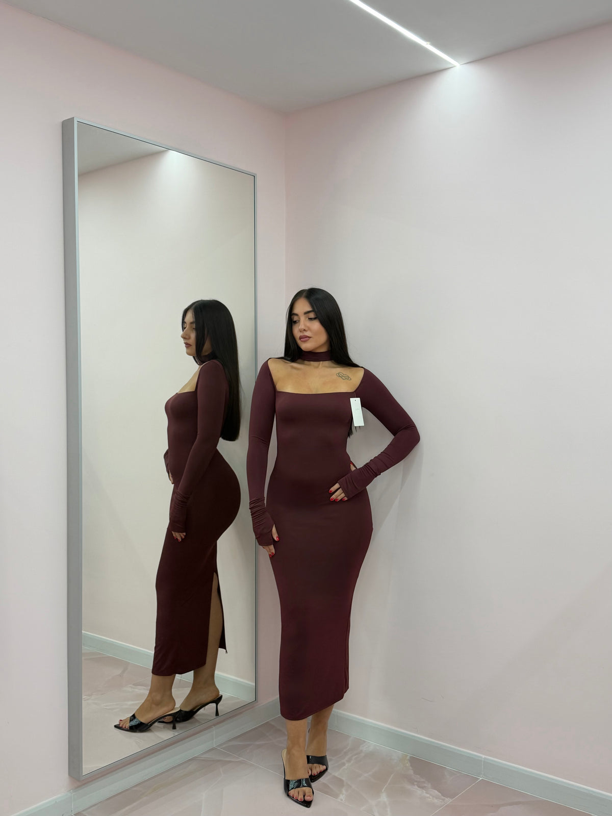 LONG DRESS CHOKER