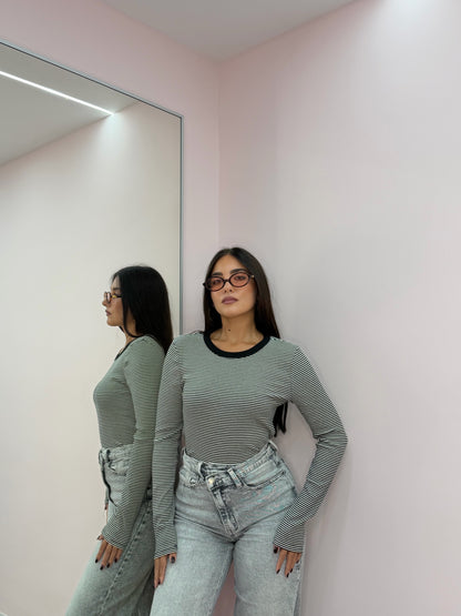 Maglia “Righe scollo tondo”