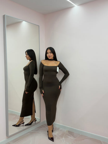 LONG DRESS CHOKER